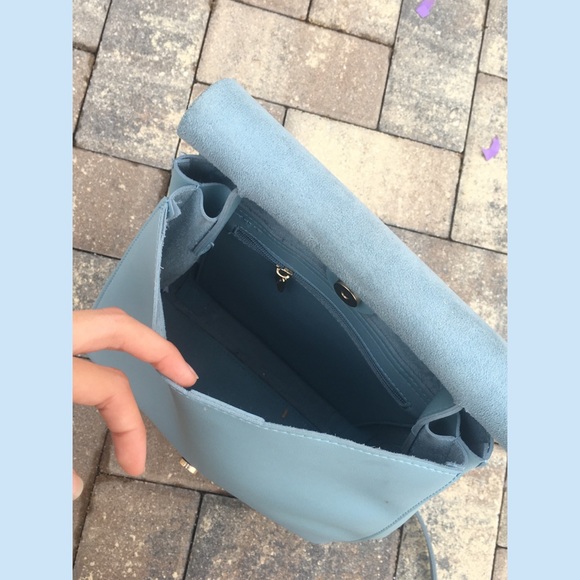 Miniso Life Baby Blue backpack with gold zippers - Picture 3 of 5